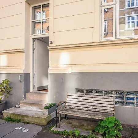 3 Person In C * Århus